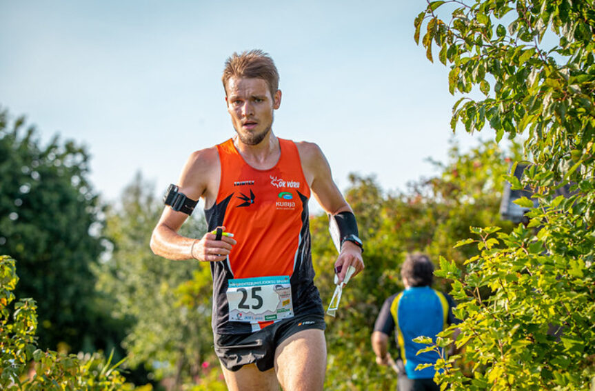 Eesti meistrid sprindis on Evely Kaasiku ja Ats Sõnajalg