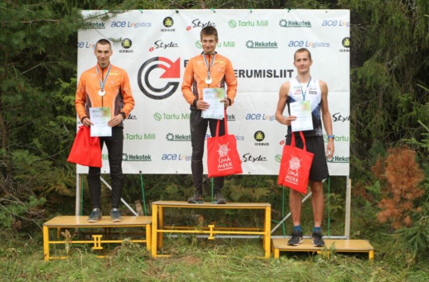 Eesti meistrid tavarajal on Evely Kaasiku (OK JOKA) ja Timo Sild (OK Võru)
