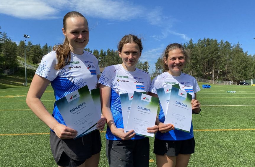 Rattaorienteerumise MMilt Eesti naistele teatesõidus 6. koht, mehed 11ndad.