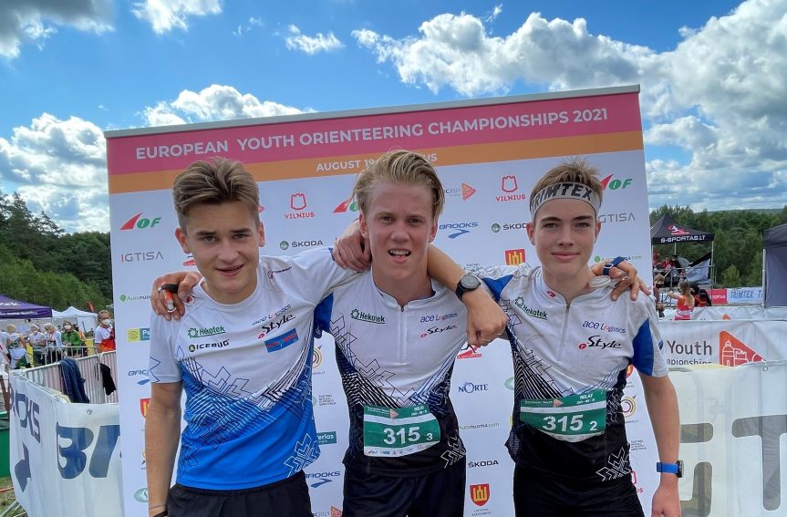 Eesti M18 klassi noormehed noorte EMil napilt medalita